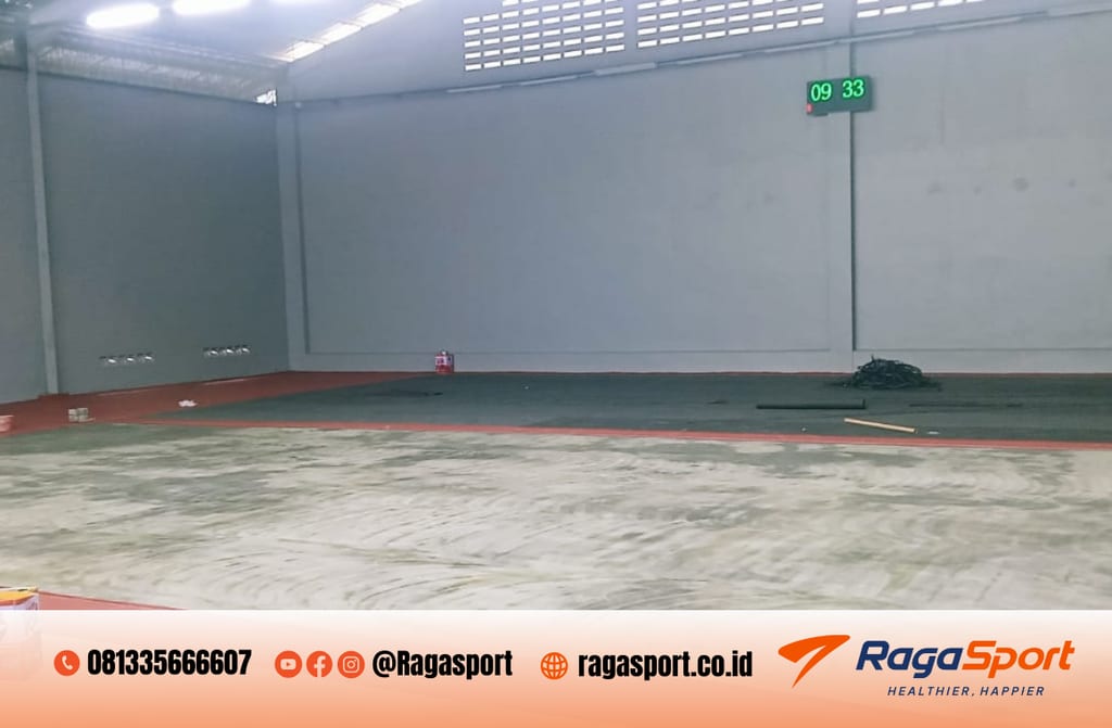 hasil pengecoran lantai lapangan badminton